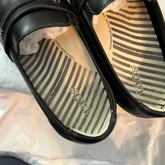 Taos Upward black penny loafer - Picture 4 of 5